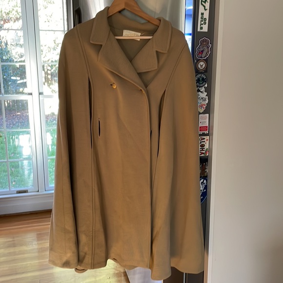 Vintage Tan Wool Cape made in Italy Jonathan Phillips - Picture 9 of 11